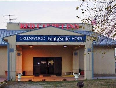 Red Carpet Inn Fanta Suites Hotel Ґрінвуд Екстер'єр фото