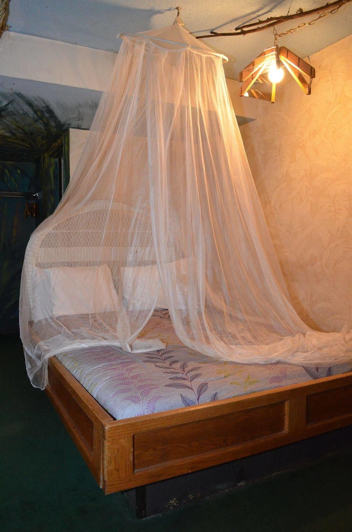 Red Carpet Inn Fanta Suites Hotel Ґрінвуд Екстер'єр фото